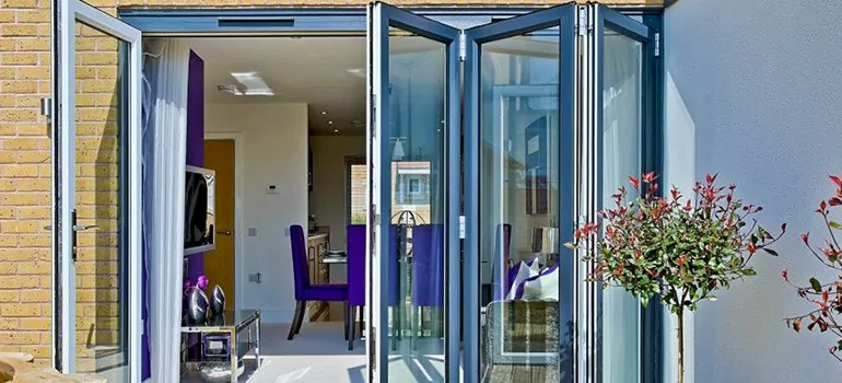 Commercial Door Glass Repair in Martinez, CA